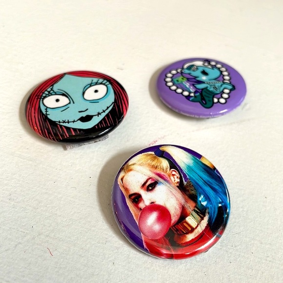 Hot Topic Assorted Button Pins (3) - Picture 2 of 6